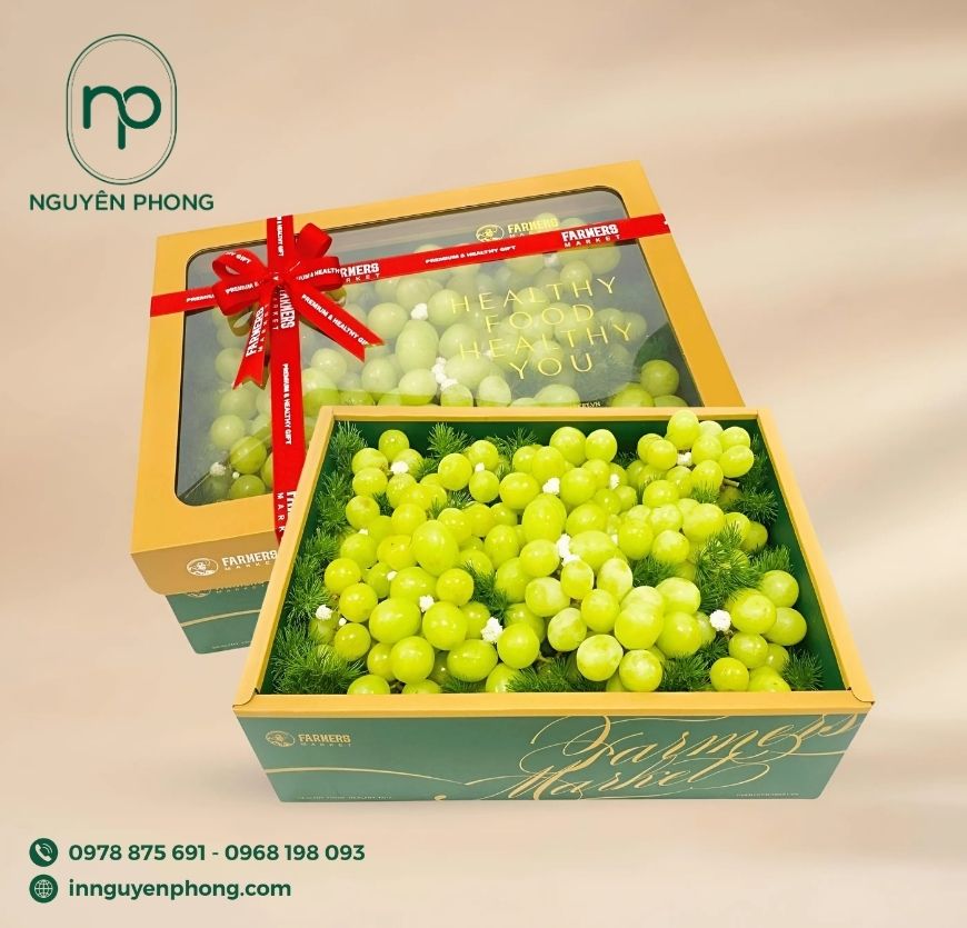 mau-thung-carton-dung-nho-lam-qua-tang